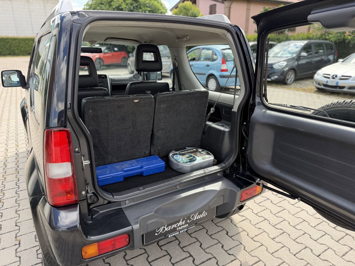 Suzuki Jimny 1.5 DDiS cat 4WD JLX Più (9)