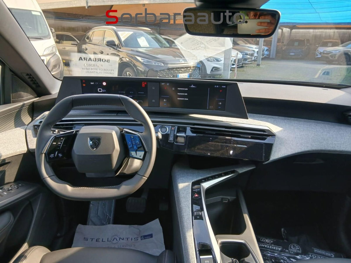 Peugeot 3008 1.2 hybrid Allure 145cv e-dcs6 (12)