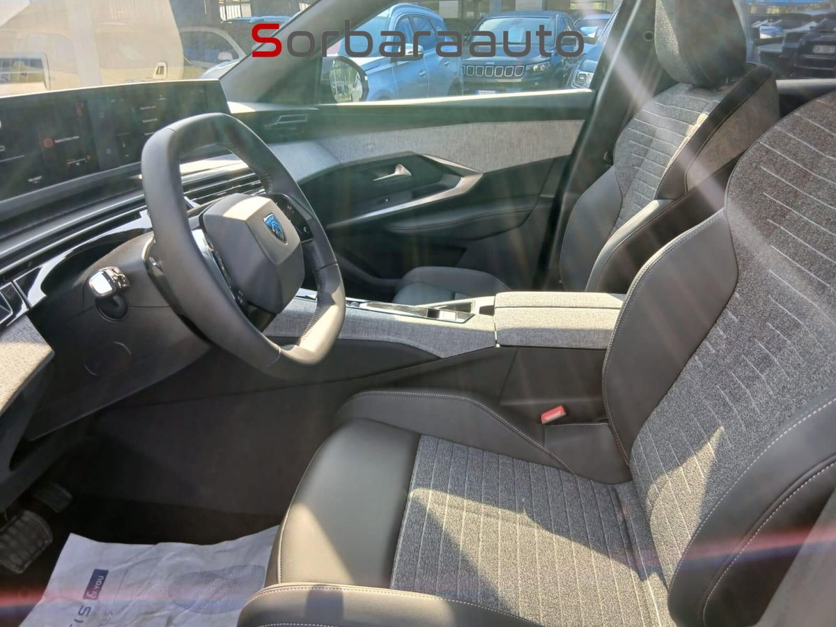 Peugeot 3008 1.2 hybrid Allure 145cv e-dcs6 (17)