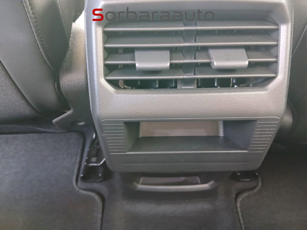 Peugeot 3008 1.2 hybrid Allure 145cv e-dcs6 (19)