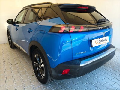 Peugeot 2008 motore elettrico 136 CV GT Pack (6)