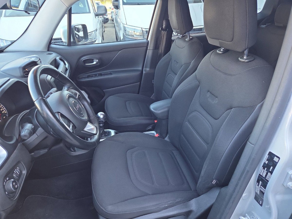 Jeep Renegade 2.0 Mjt 140CV 4WD Active Drive Limited (8)