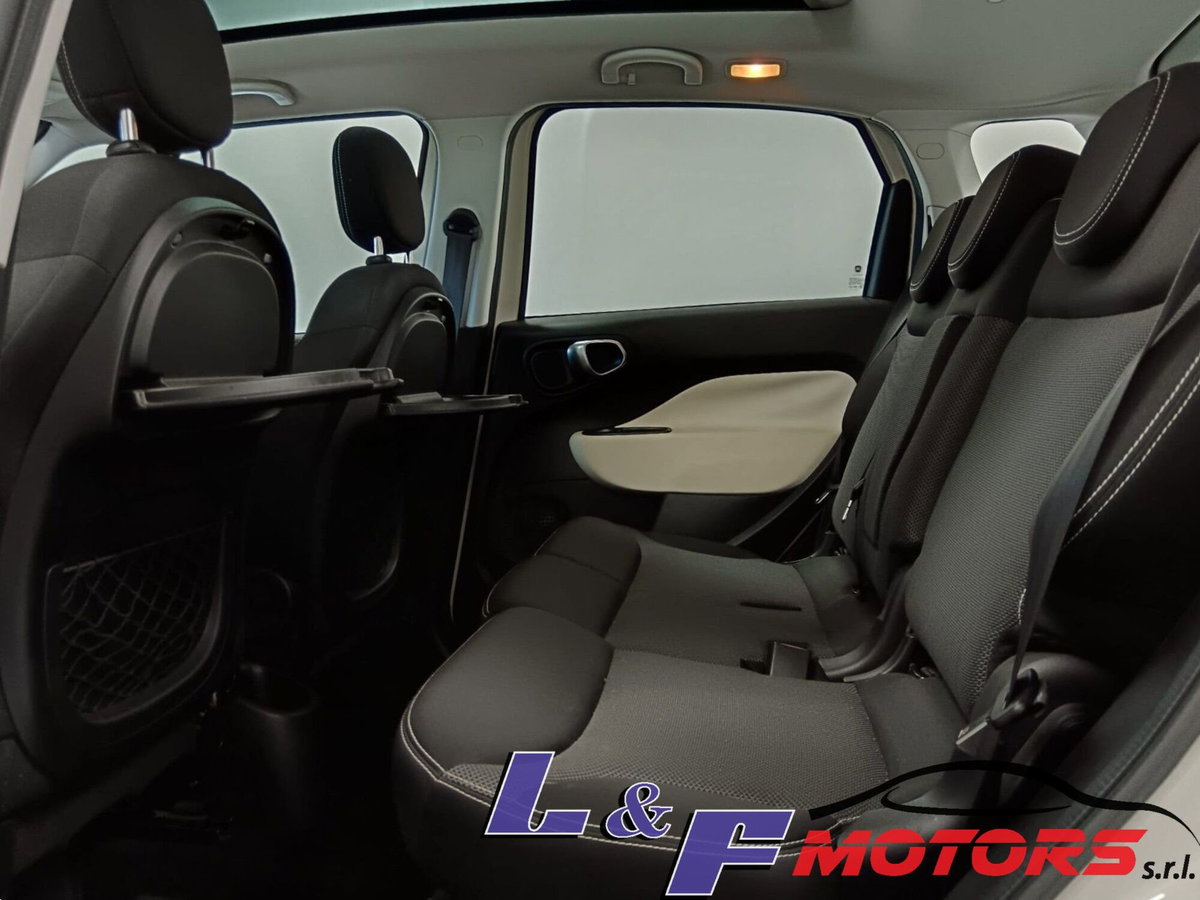 Fiat 500L 1.6 Multijet 120 CV Trekking (19)
