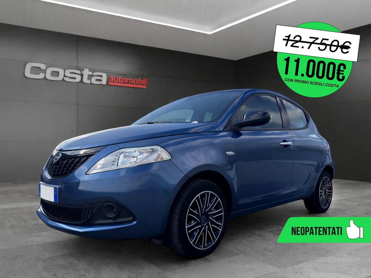 Lancia Ypsilon 1.0 FireFly 5 porte S&S Hybrid Silver Plus