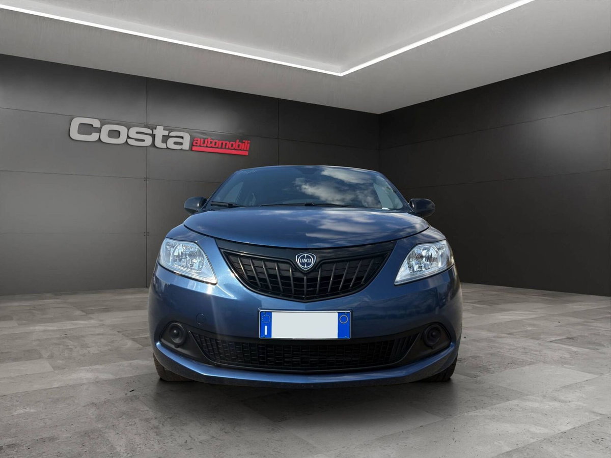 Lancia Ypsilon 1.0 FireFly 5 porte S&S Hybrid Silver Plus (3)