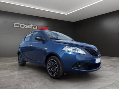 Lancia Ypsilon 1.0 FireFly 5 porte S&S Hybrid Silver Plus (5)
