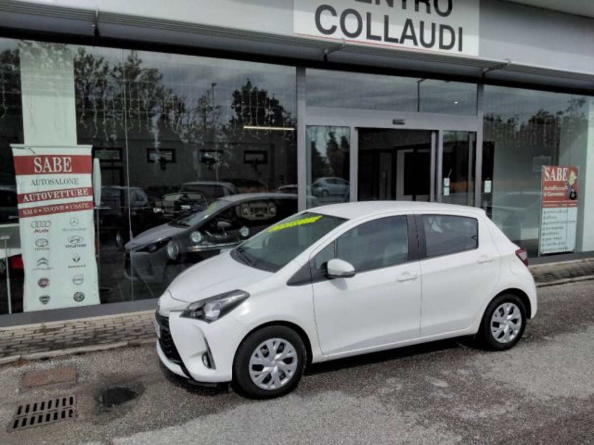 Toyota Yaris 1.0 72 CV 5 porte Active