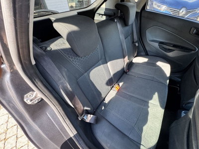 Ford Fiesta 1.4 TDCi 5p. Titanium (10)