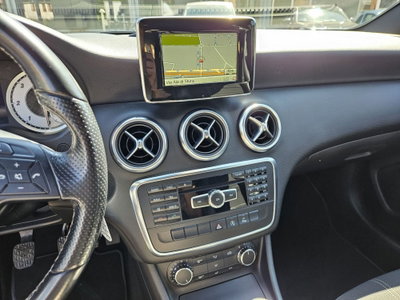 Mercedes-Benz Classe A 180 CDI BlueEFFICIENCY Automatic Executive (15)