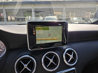 Mercedes-Benz Classe A 180 CDI BlueEFFICIENCY Automatic Executive (16)