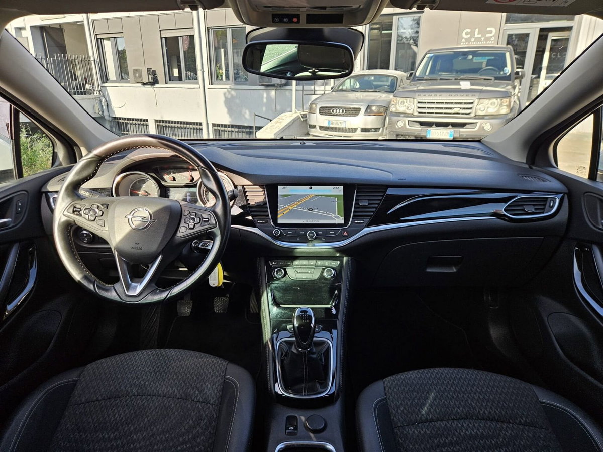 Opel Astra 1.6 CDTi 110CV Start&Stop 5 porte Innovation (9)