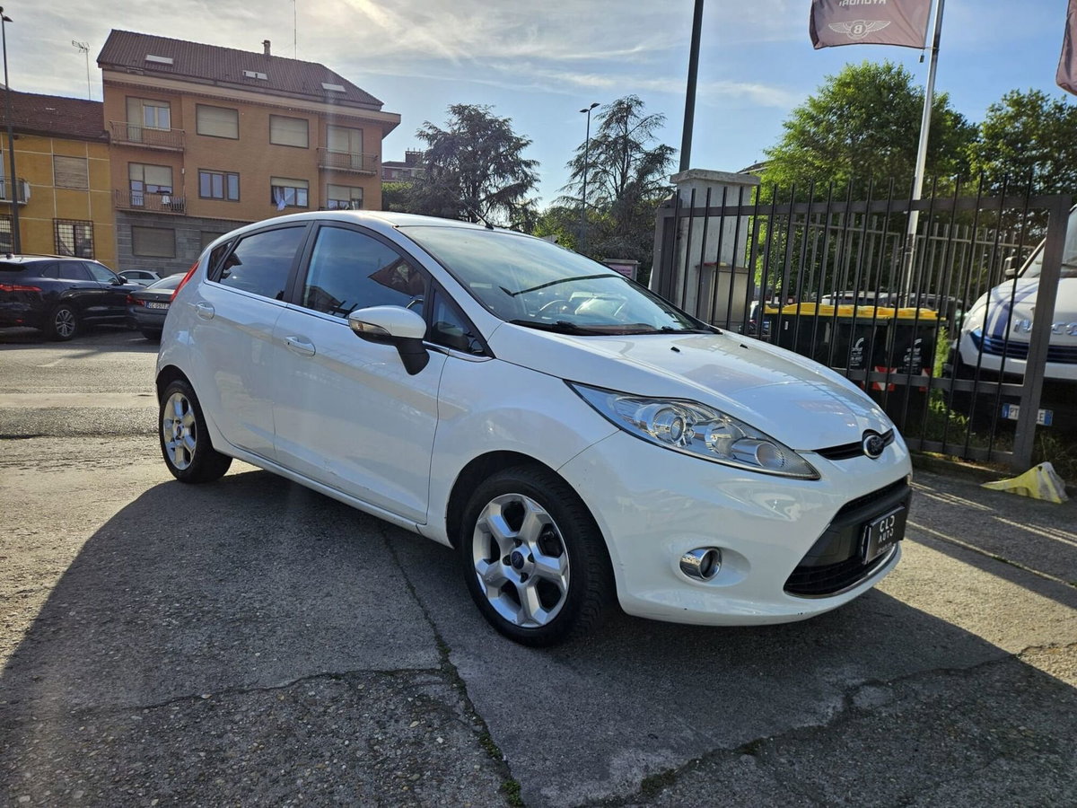 Ford Fiesta 1.6 TDCi 95 CV 5p. Titanium