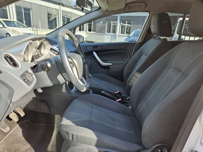 Ford Fiesta 1.6 TDCi 95 CV 5p. Titanium (6)