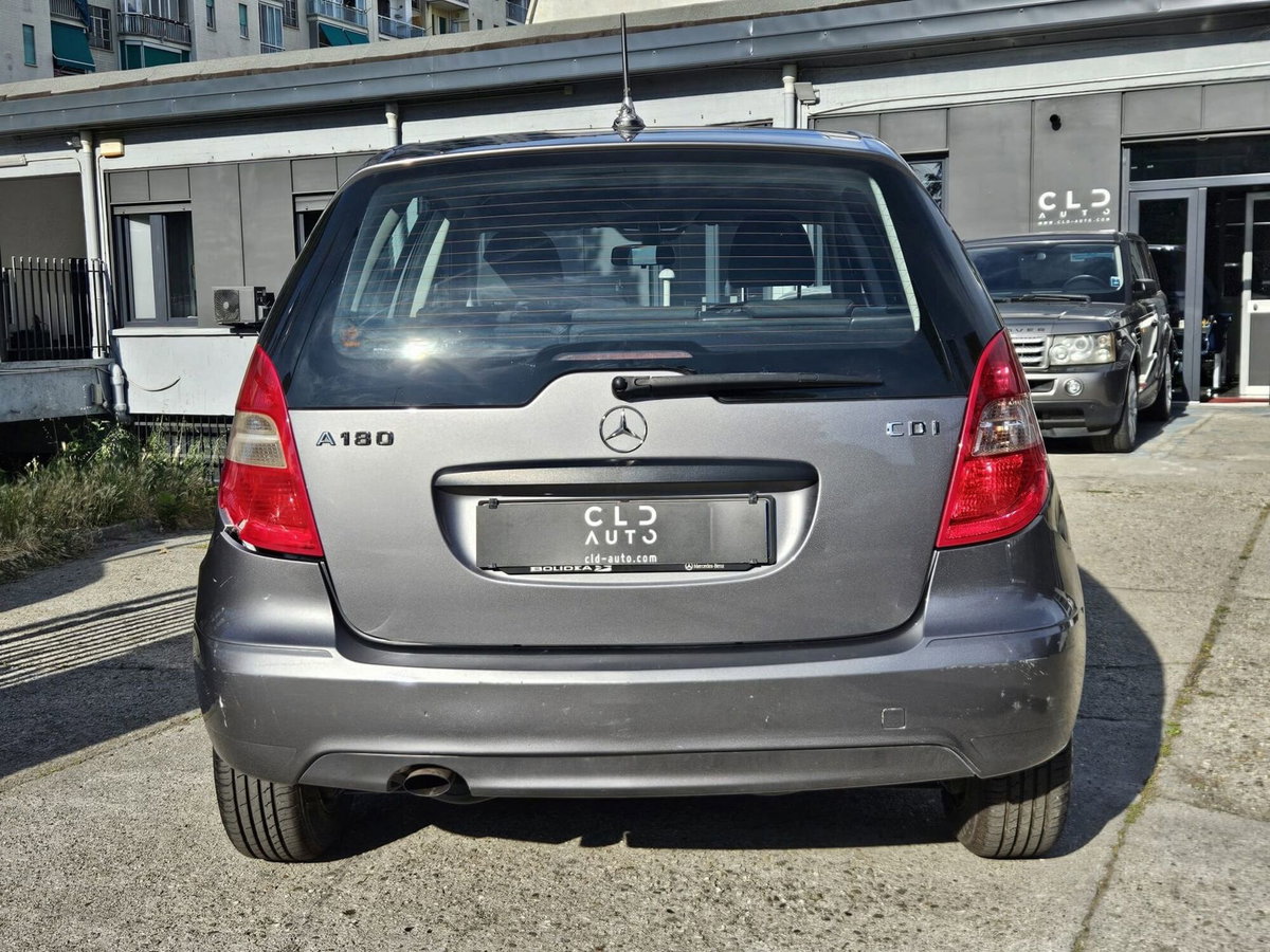 Mercedes-Benz Classe A 180 CDI Executive (4)