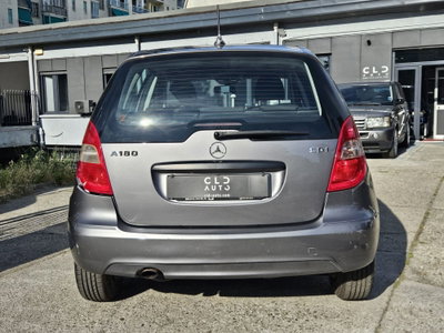 Mercedes-Benz Classe A 180 CDI Executive (4)