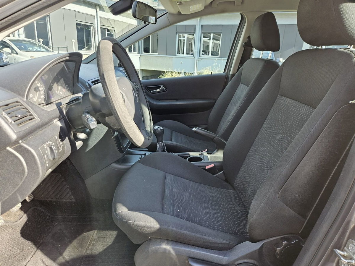 Mercedes-Benz Classe A 180 CDI Executive (5)