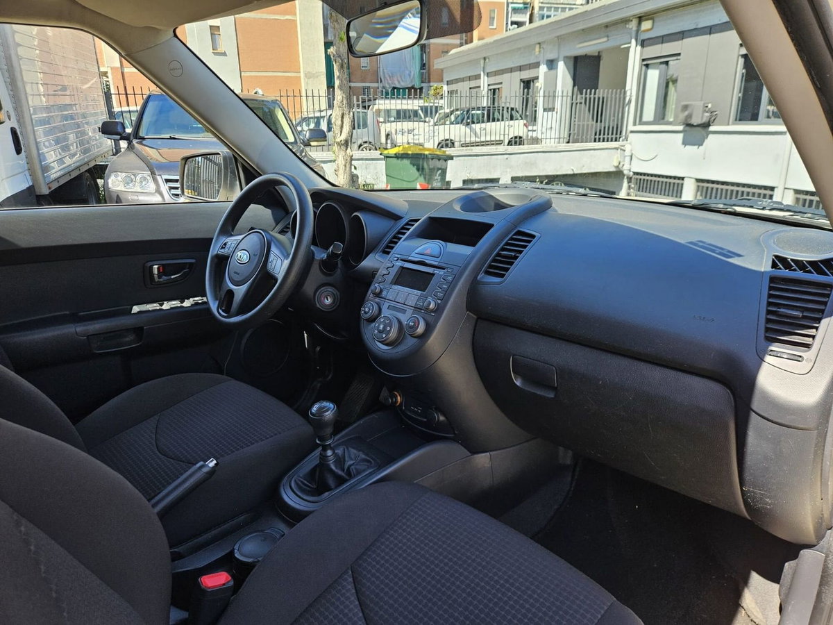 Kia Soul 1.6 CVVT Cool (11)