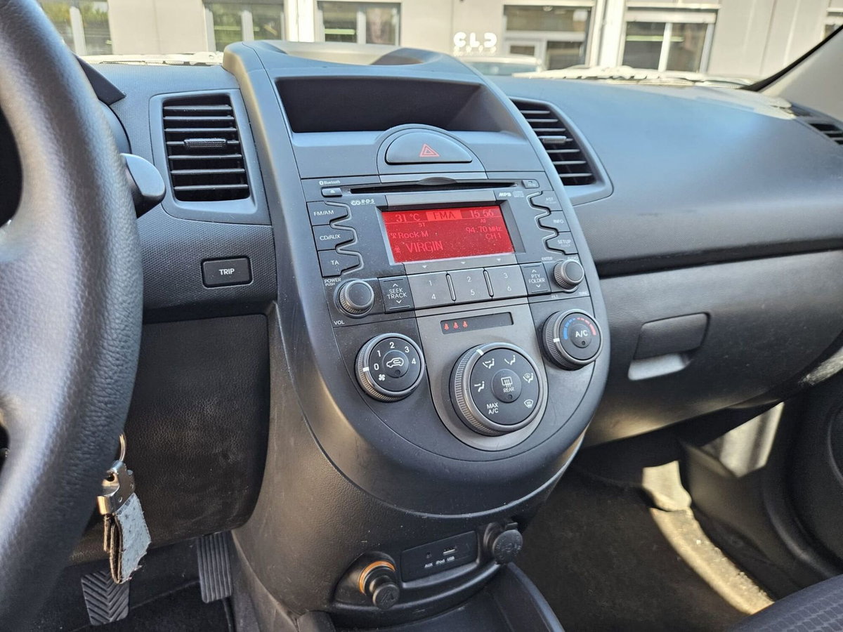 Kia Soul 1.6 CVVT Cool (15)