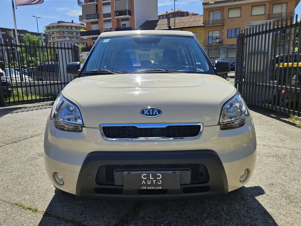 Kia Soul 1.6 CVVT Cool (2)