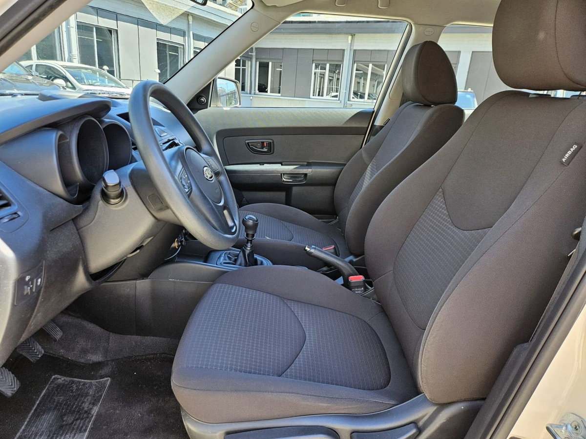 Kia Soul 1.6 CVVT Cool (8)