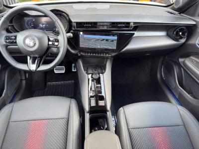 Alfa Romeo Junior 1.2 ibrida Ti 145cv edct6 (9)