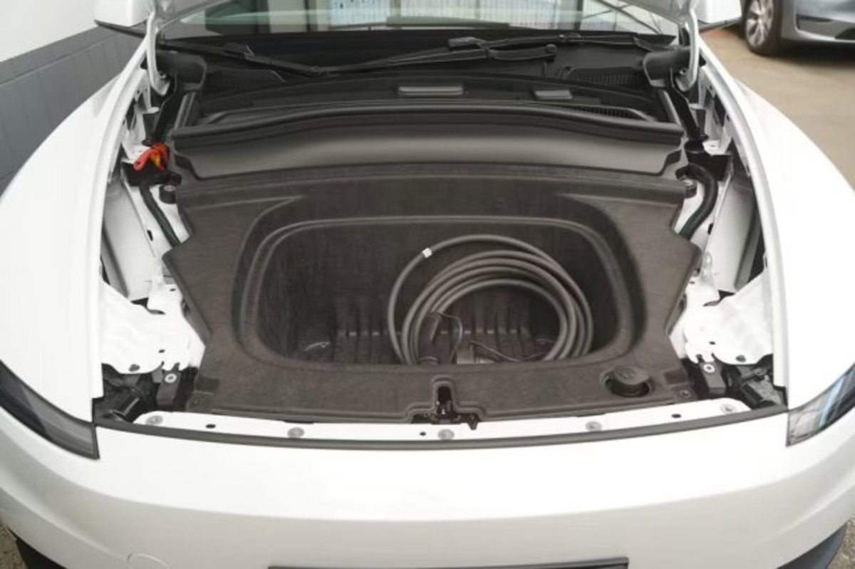 Tesla Model Y rwd (18)