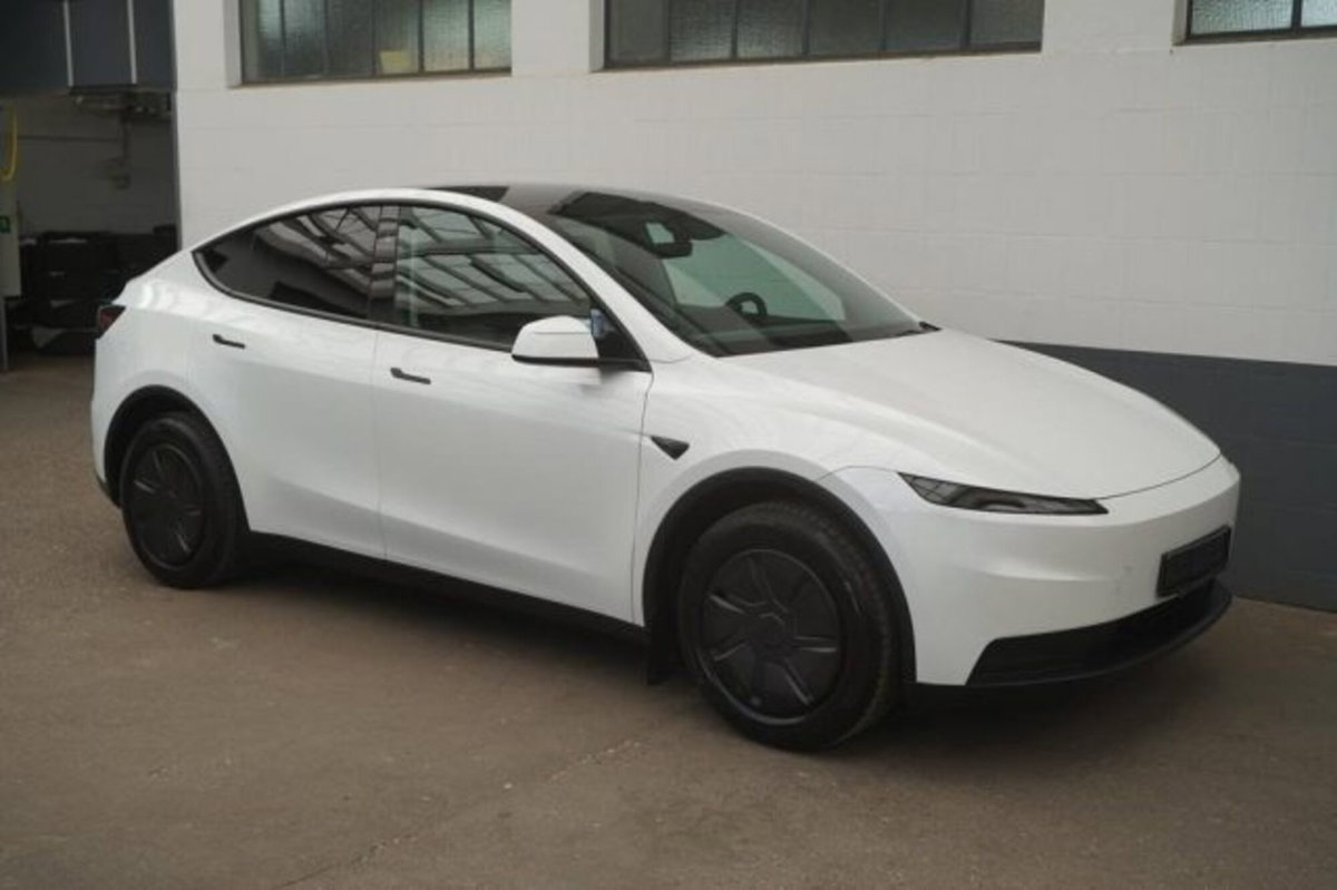 Tesla Model Y rwd (5)