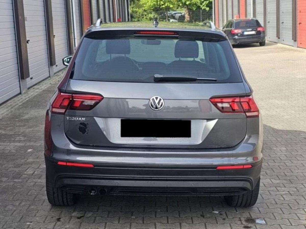Volkswagen Tiguan 2.0 tdi Edition 20 150cv dsg (5)