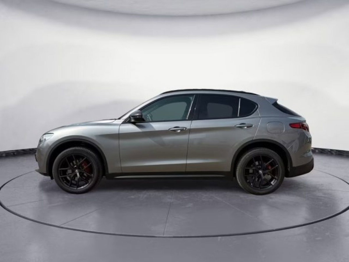 Alfa Romeo Stelvio Stelvio 2.0 Turbo 200 CV AT8 Q4 Super Business (2)