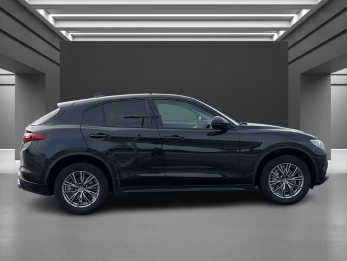 Alfa Romeo Stelvio Stelvio 2.0 Turbo 200 CV AT8 Q4 Super Business (4)