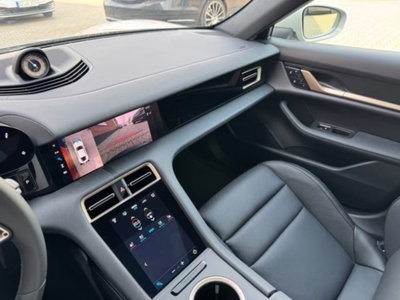 Porsche Taycan Taycan (16)