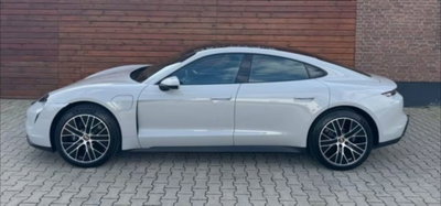 Porsche Taycan Taycan (7)