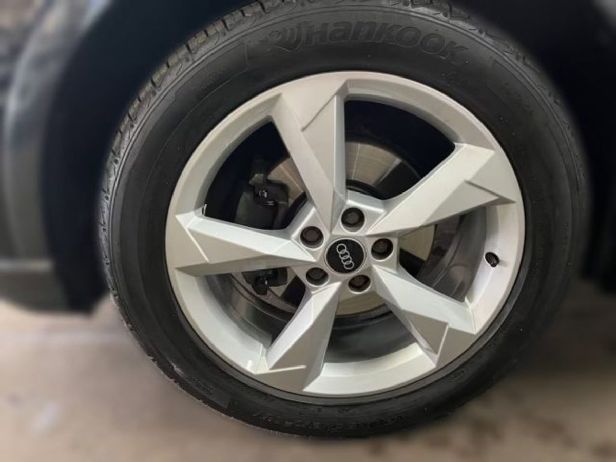 Audi Q3 35 TFSI Business Advanced (8)