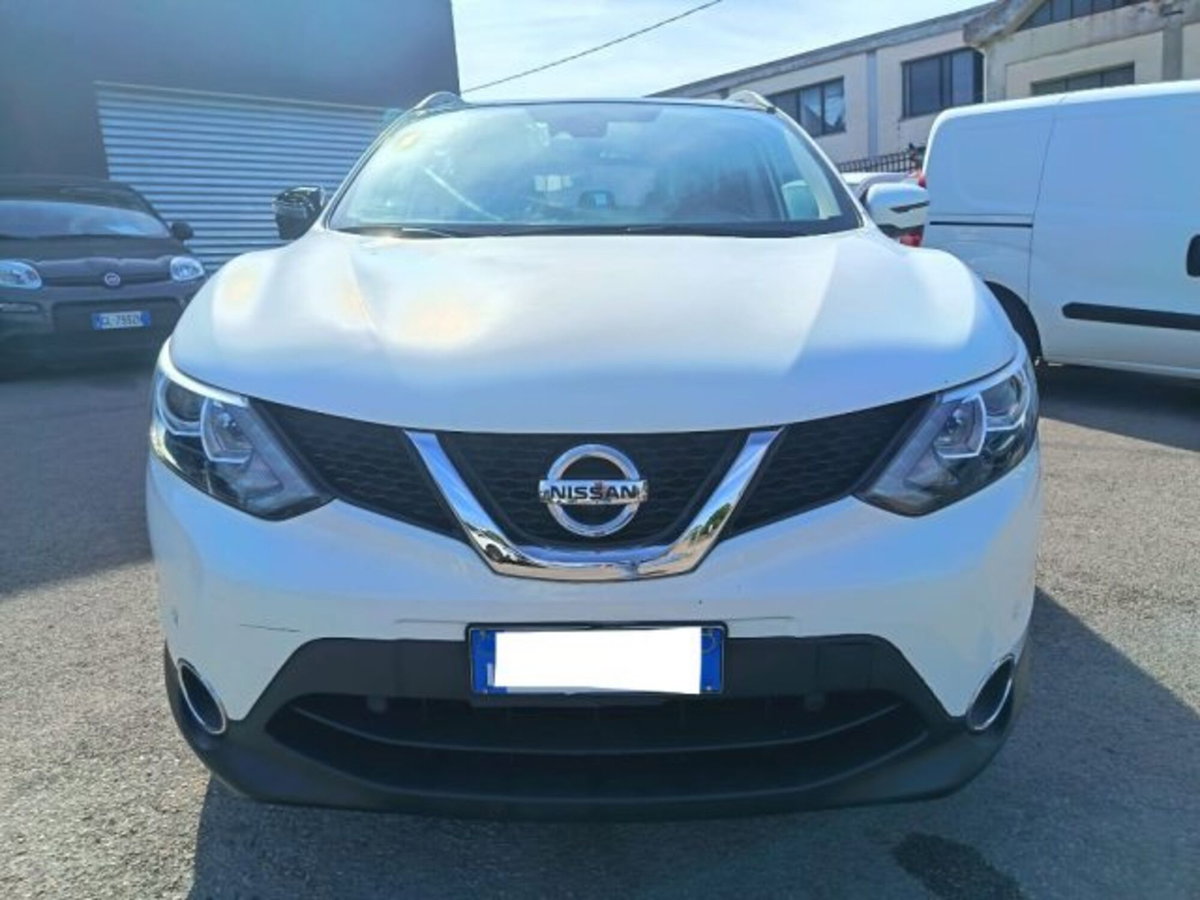Nissan Qashqai 1.5 dCi Tekna (3)