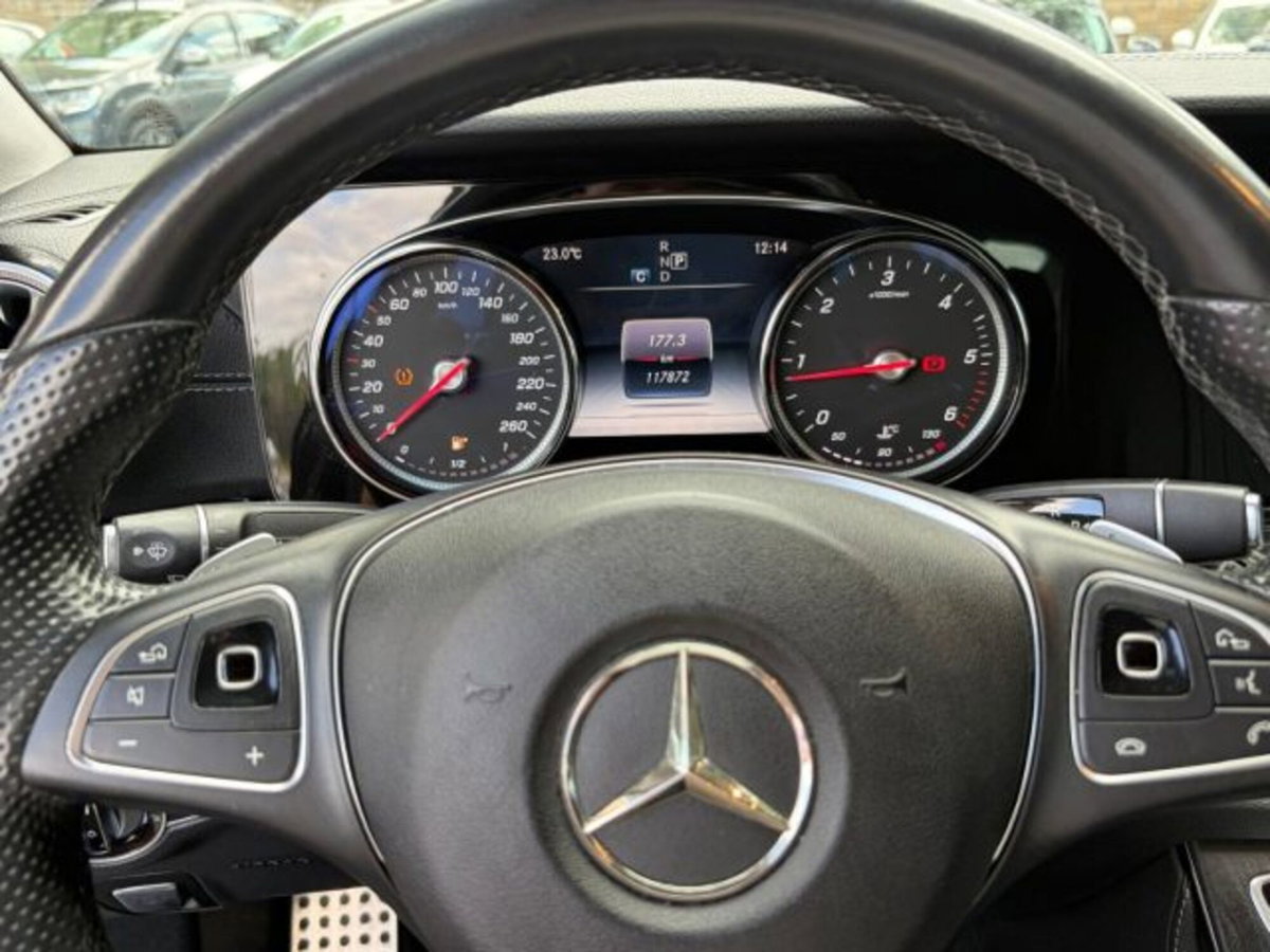 Mercedes-Benz Classe E Coupé 220 d 4Matic Business Sport (10)