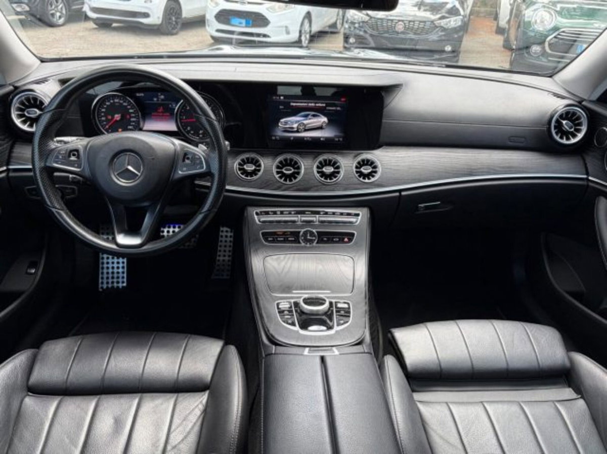 Mercedes-Benz Classe E Coupé 220 d 4Matic Business Sport (12)