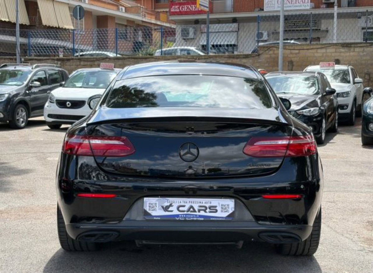 Mercedes-Benz Classe E Coupé 220 d 4Matic Business Sport (5)
