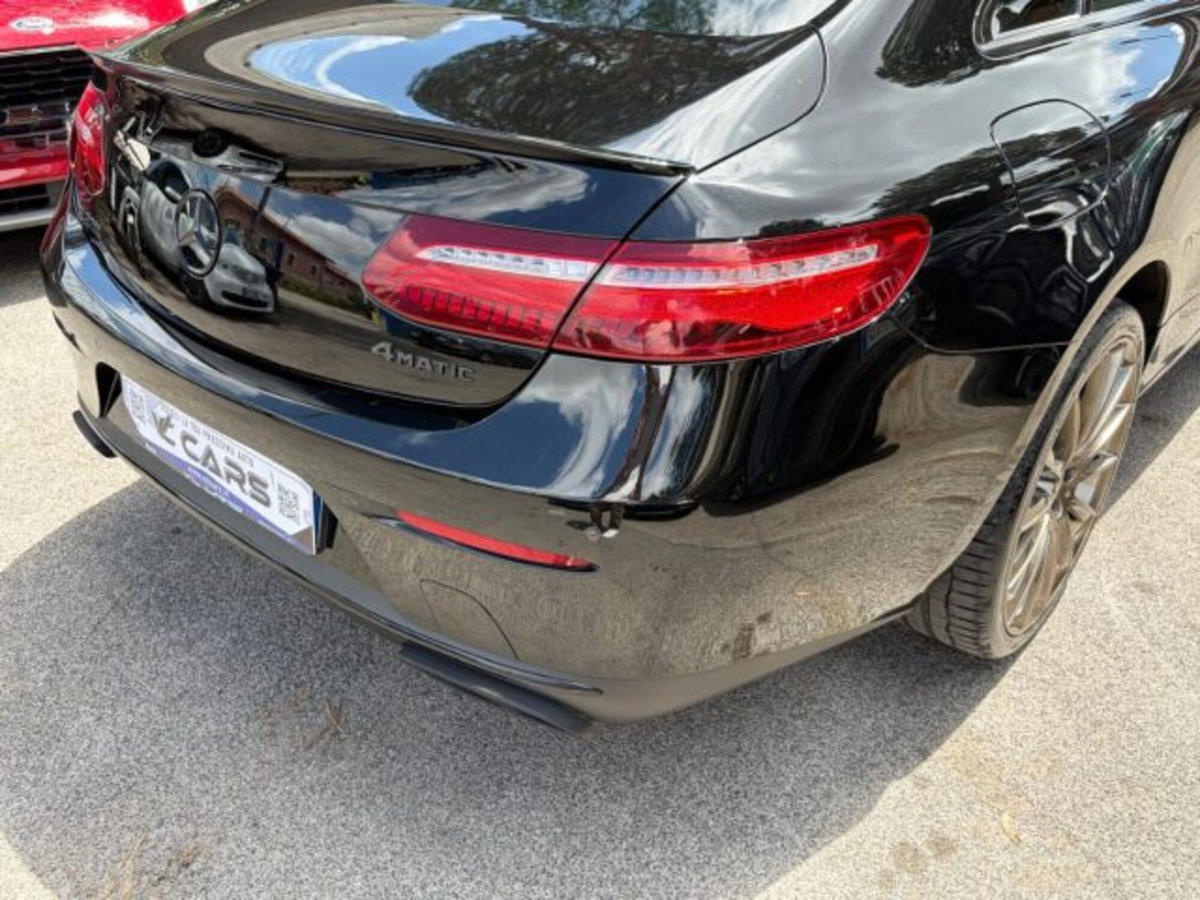 Mercedes-Benz Classe E Coupé 220 d 4Matic Business Sport (9)