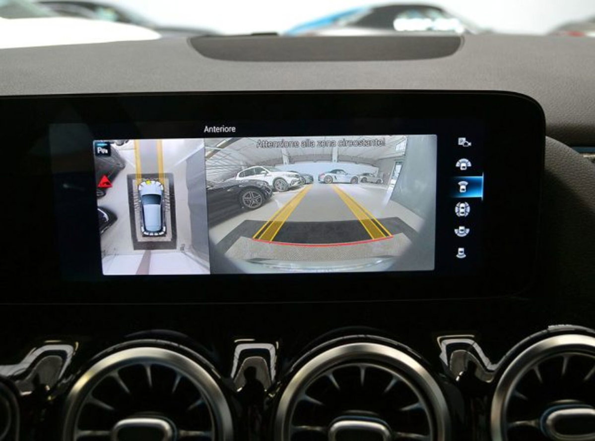Mercedes-Benz GLA SUV 250 Automatic 4Matic Premium (11)