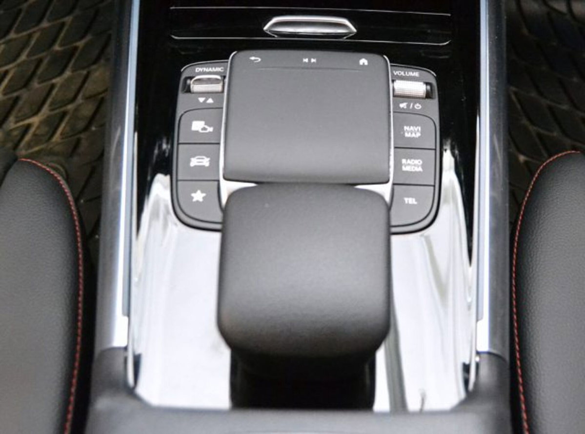 Mercedes-Benz GLA SUV 250 Automatic 4Matic Premium (12)