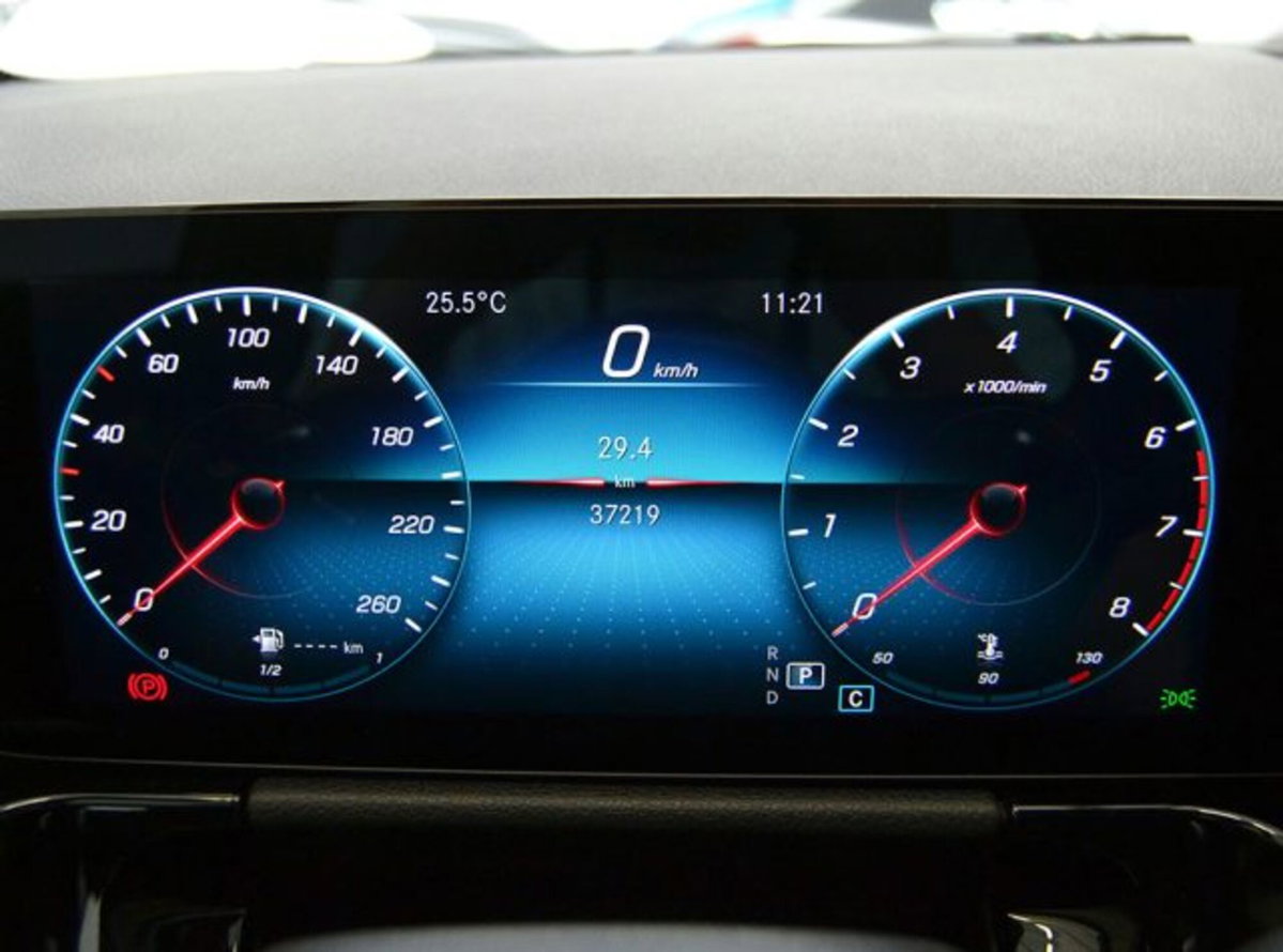 Mercedes-Benz GLA SUV 250 Automatic 4Matic Premium (14)