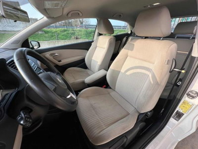 Volkswagen Polo 1.2 TSI DSG 3 porte Highline (9)