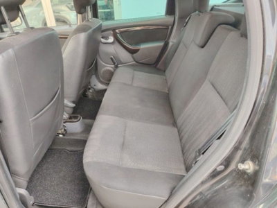 Dacia Duster 1.6 110CV 4x2 GPL Lauréate (14)