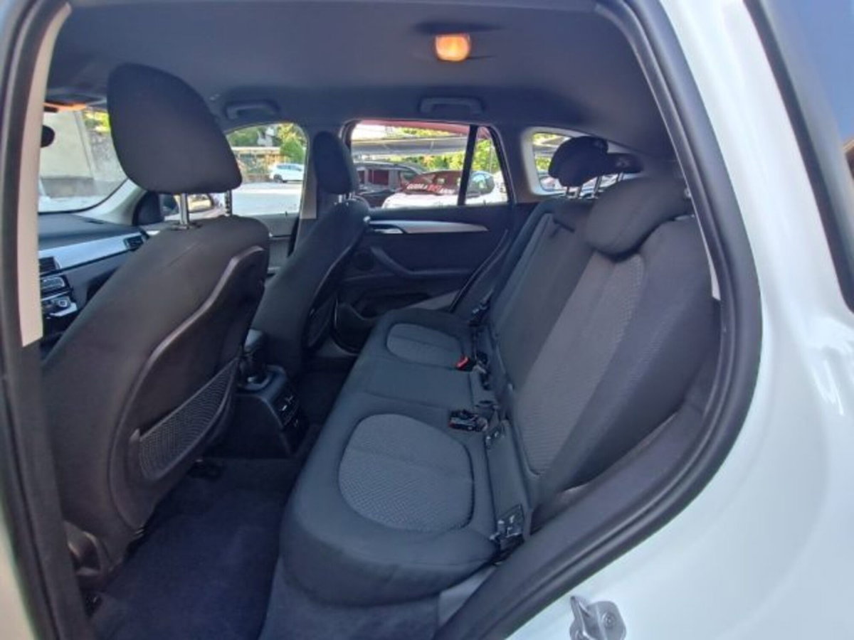 BMW X1 xDrive25e Business Advantage (13)