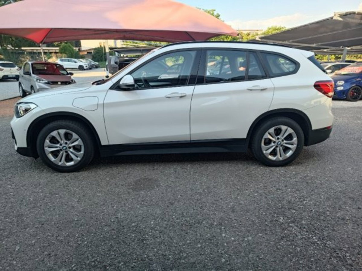 BMW X1 xDrive25e Business Advantage (4)