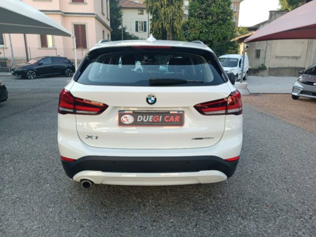 BMW X1 xDrive25e Business Advantage (6)