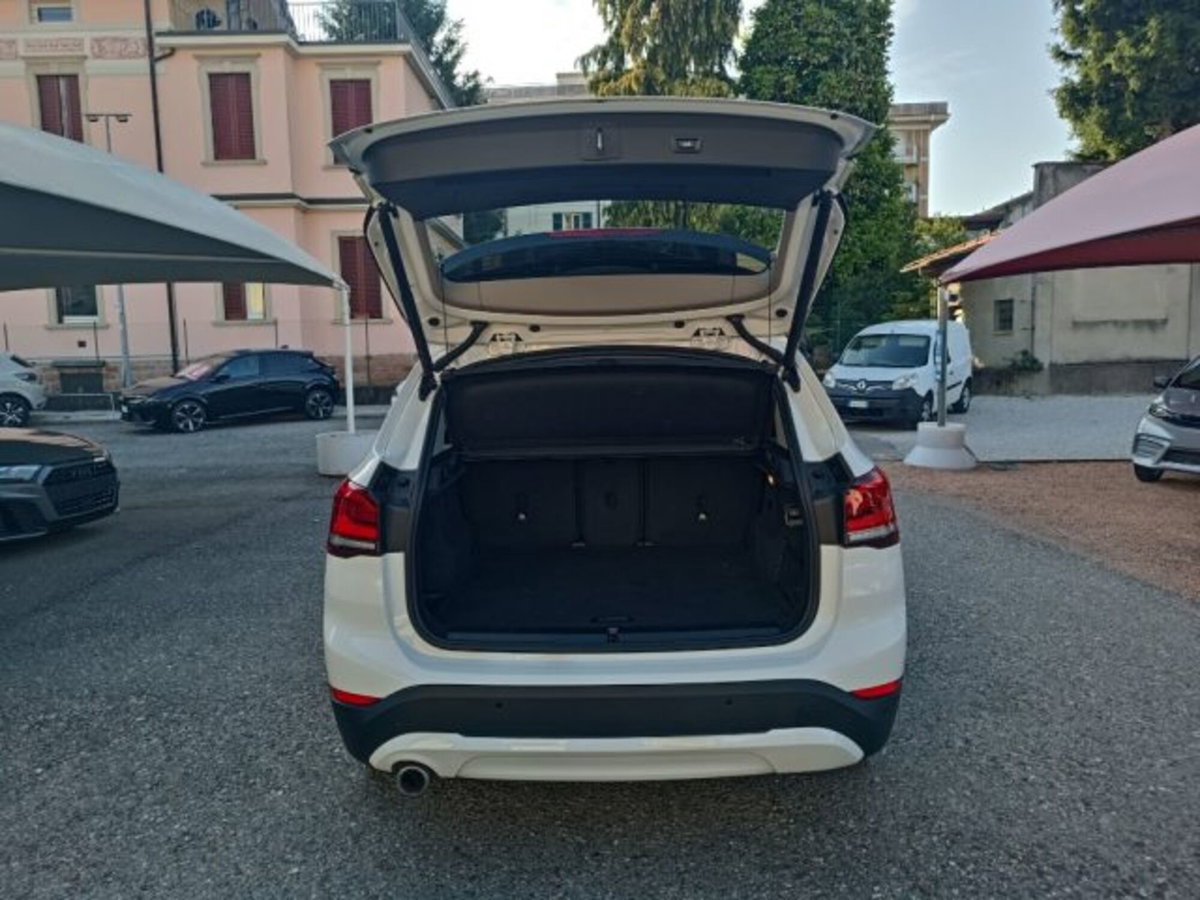 BMW X1 xDrive25e Business Advantage (9)
