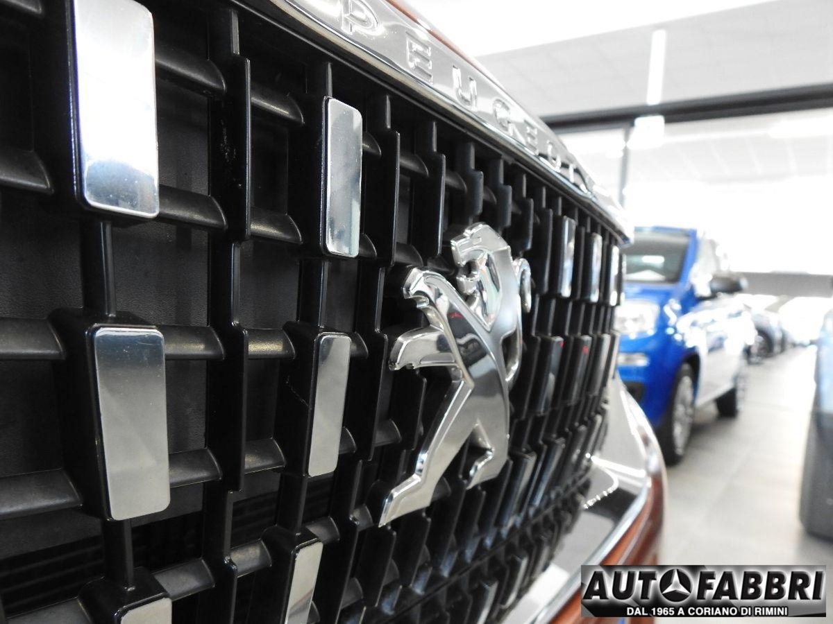 Peugeot 3008 BlueHDi 130 S&S Allure (12)