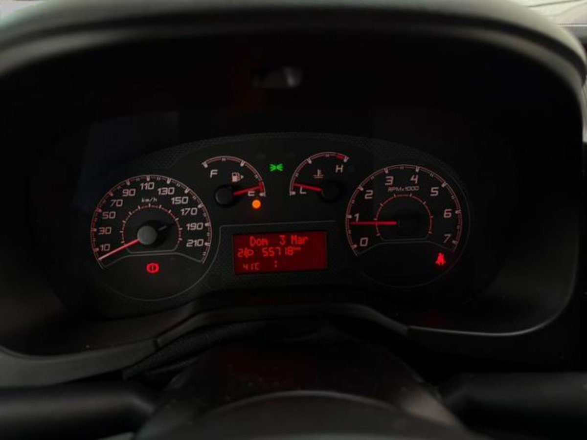 Fiat Fiorino 1.3 MJT 80CV Cargo (9)