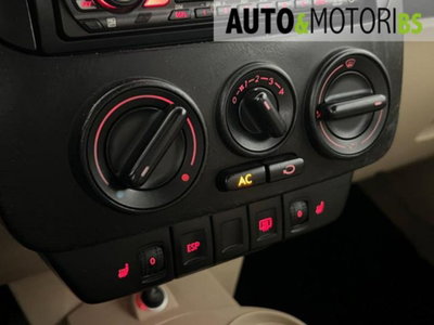 Volkswagen New Beetle Cabrio 1.6 Cabrio (12)